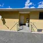 Residenza Christa 아파트 *